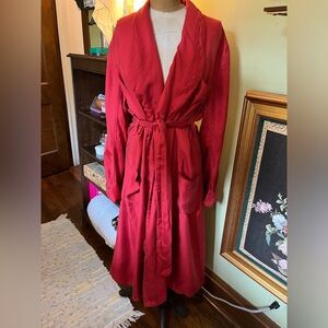 Vintage unisex silk robe / dressing gown / long smoking jacket